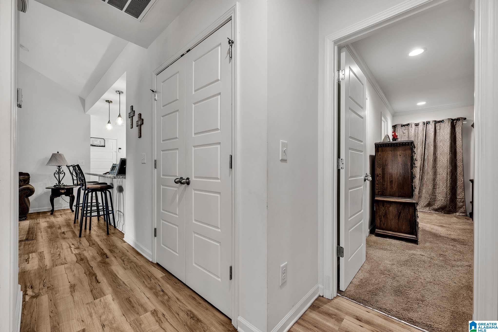 2547 Summit Park Road Odenville, AL 35120 - Photo 13 of 29 Gallery Image 13