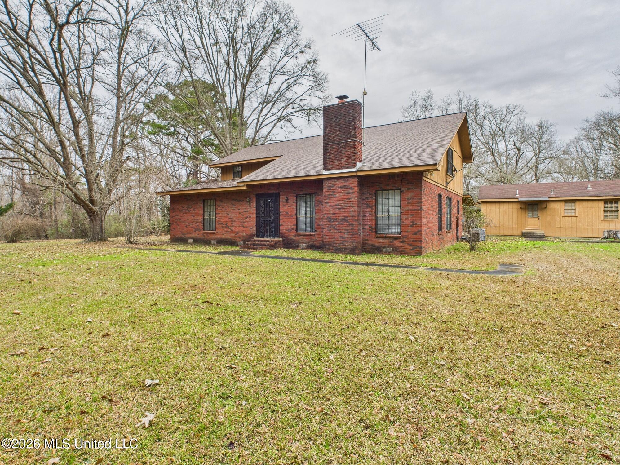 576 Franklin Road Goodman, MS 39079 - Photo 2 of 49 CAM02761G0-PR0044-STILL002