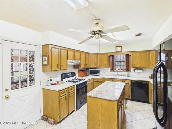 $650,000 | 576 Franklin Road, Goodman, MS 39079
