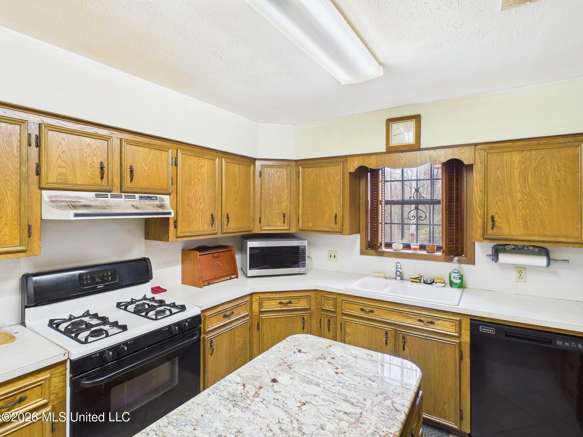 576 Franklin Road Goodman, MS 39079 - Photo 30 of 49 CAM02761G0-PR0044-STILL030