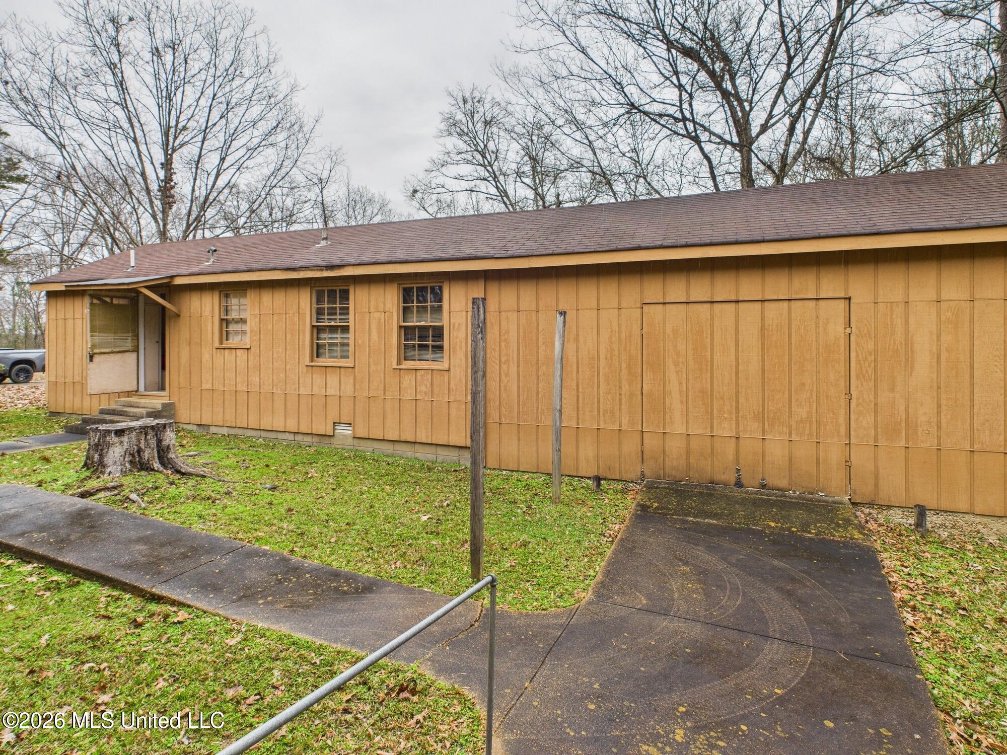 576 Franklin Road Goodman, MS 39079 - Photo 39 of 49 CAM02761G0-PR0044-STILL034