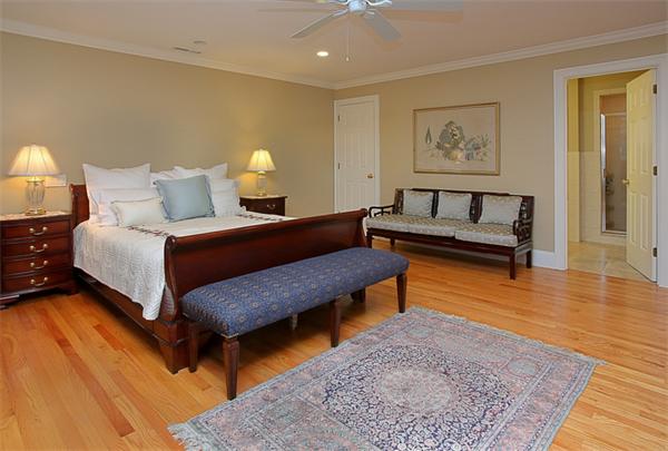 42 Salisbury Road, Unit 42 Newton, MA 02458 - Photo 5 of 10 Gallery Image 5