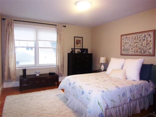42 Salisbury Road, Unit 42 Newton, MA 02458 - Photo 8 of 10 Gallery Image 8