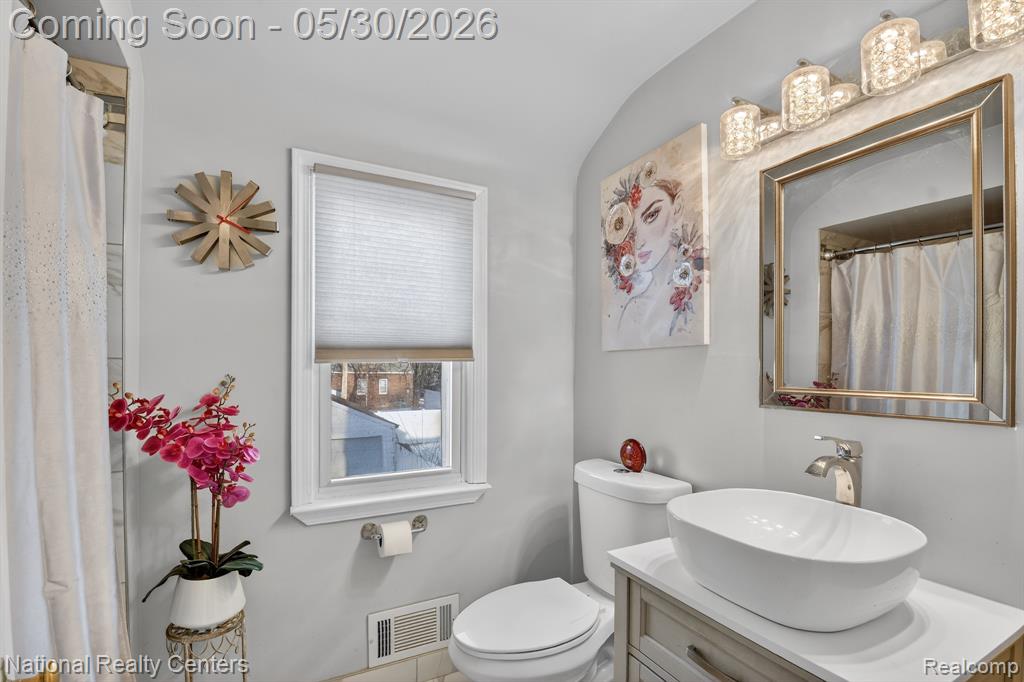3956 Harvard Road Detroit, MI 48224 - Photo 28 of 44