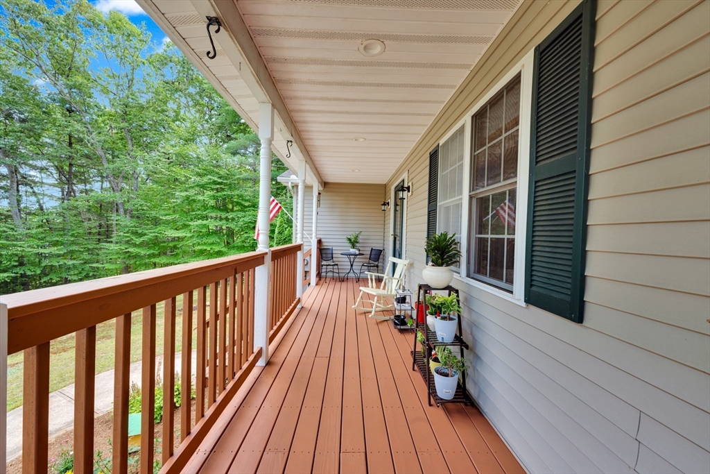 339 Monson Turnpike Road Ware, MA 01082 - Photo 5 of 31
