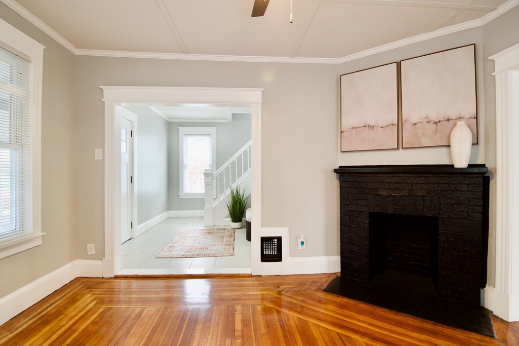 67 Villa Parkway Springfield, MA 01109 - Photo 12 of 42