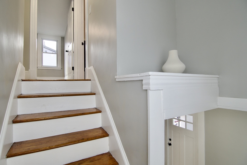 67 Villa Parkway Springfield, MA 01109 - Photo 25 of 42