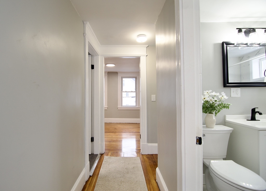 67 Villa Parkway Springfield, MA 01109 - Photo 31 of 42