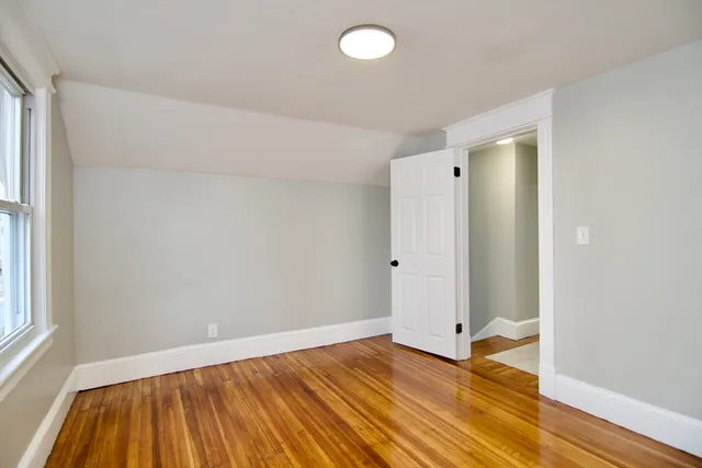 $259,900 | 67 Villa Parkway, Springfield, MA 01109