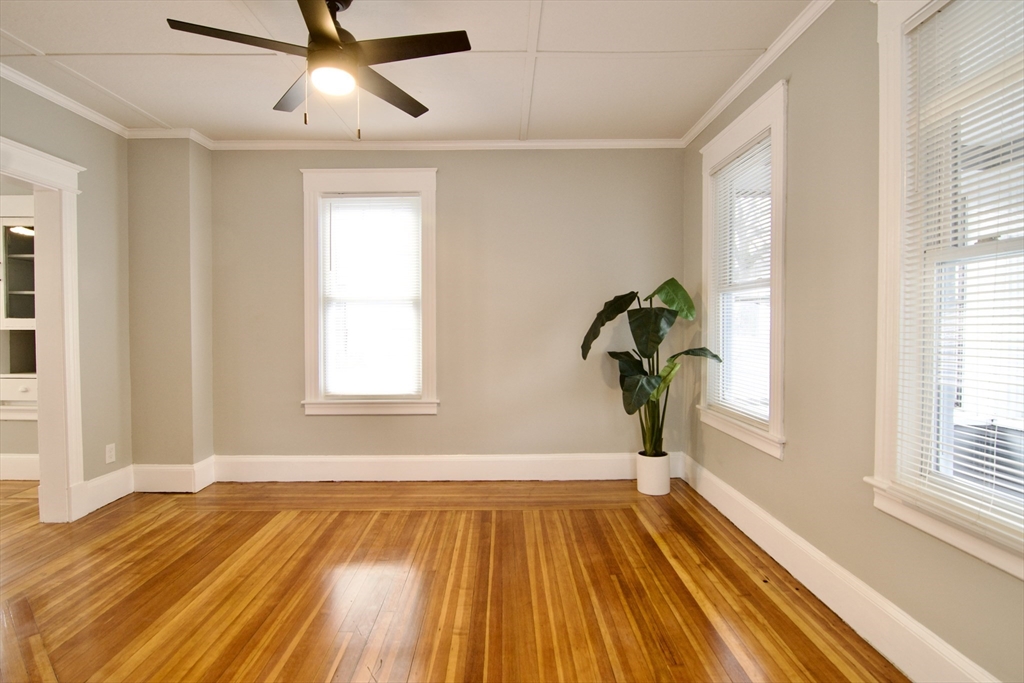 67 Villa Parkway Springfield, MA 01109 - Photo 9 of 42