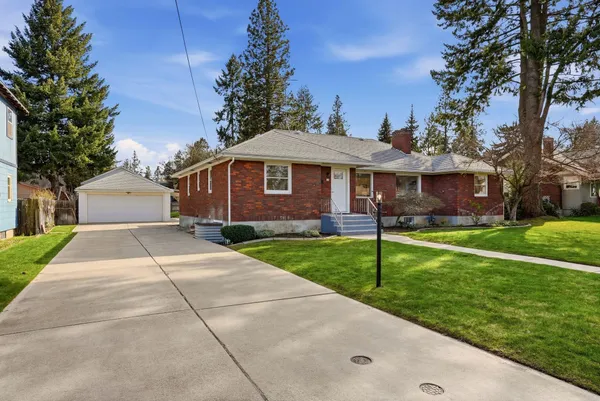 $849,900 | 39 West 33rd Avenue, Spokane, WA 99203