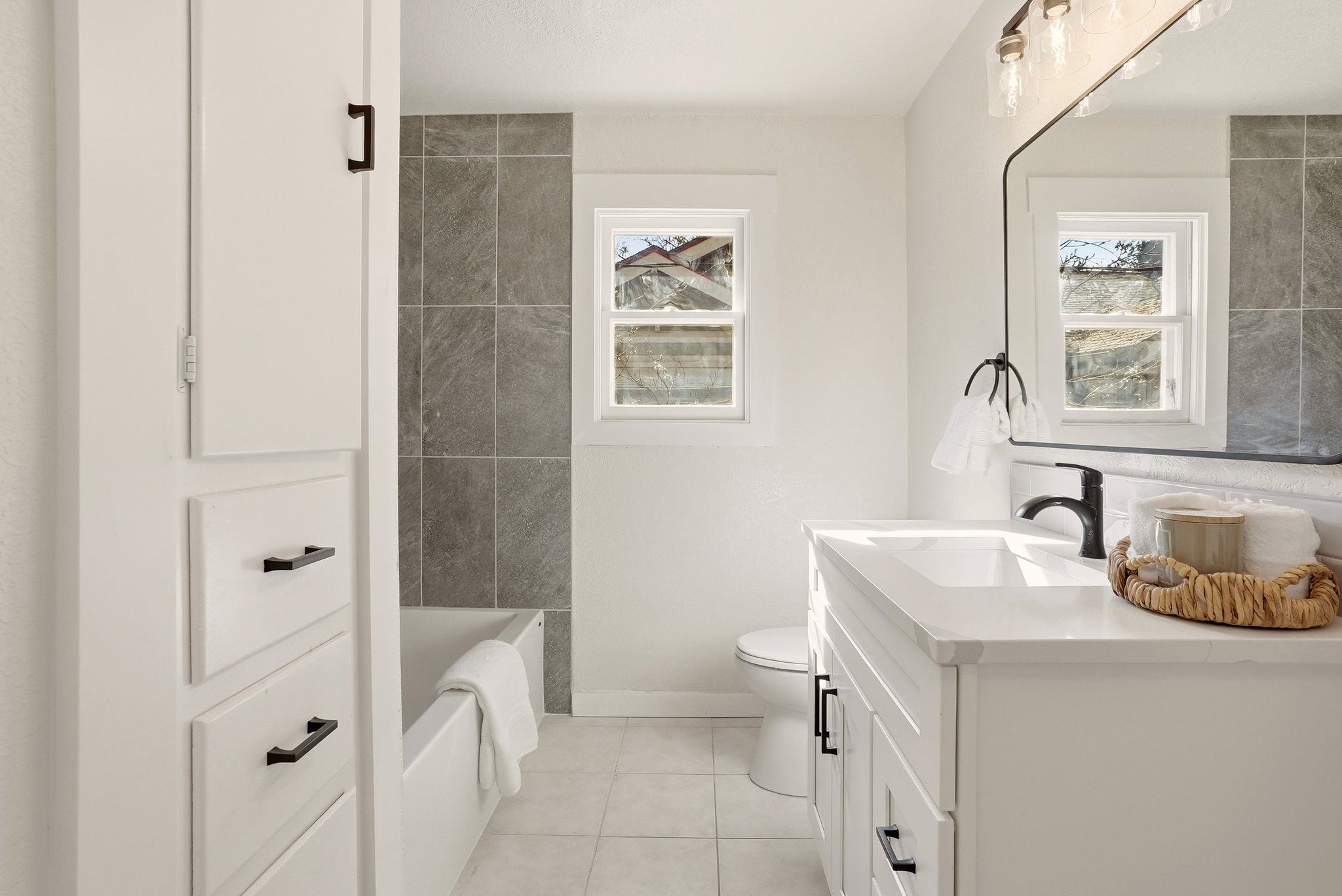 39 West 33rd Avenue Spokane, WA 99203 - Photo 19 of 50