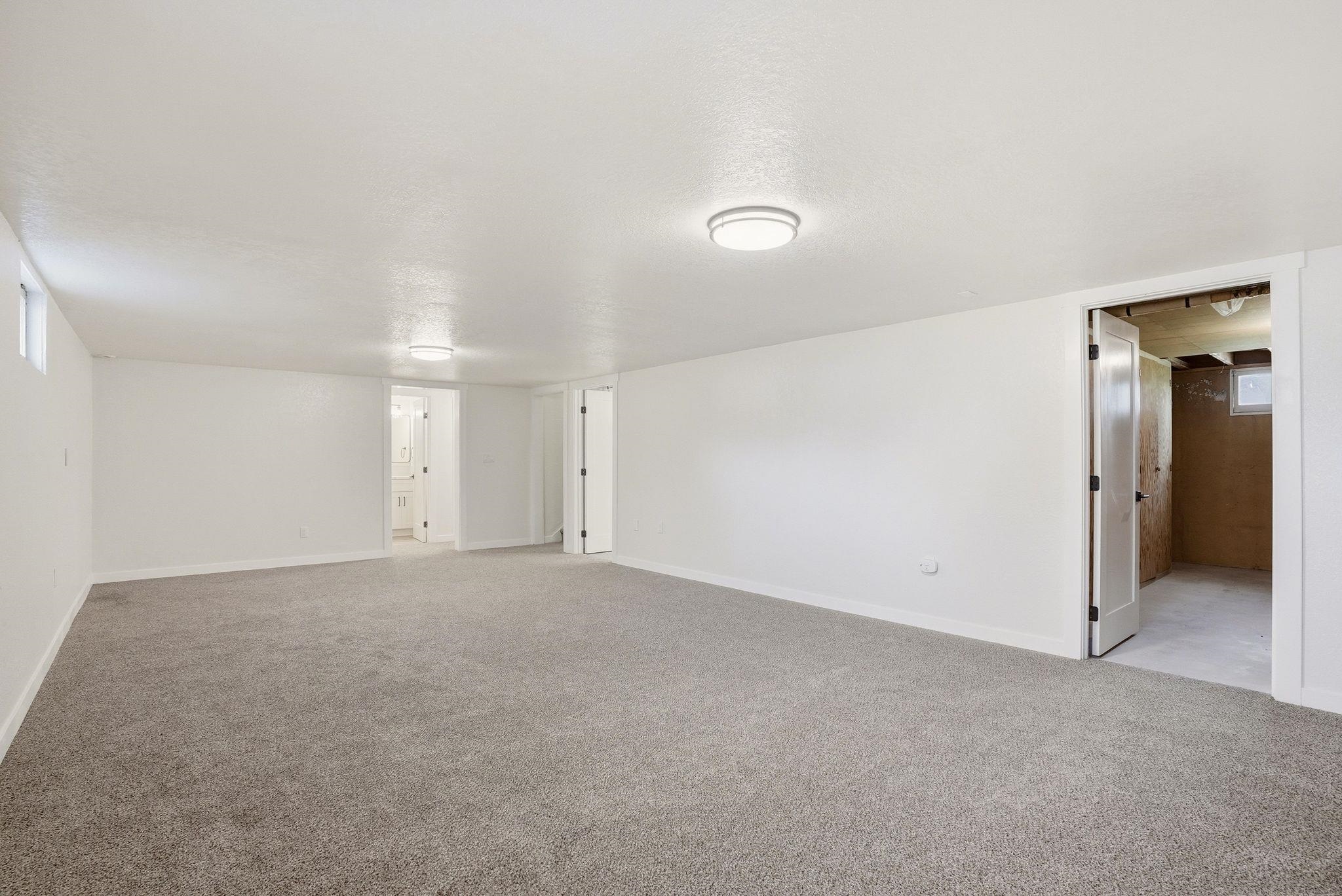 39 West 33rd Avenue Spokane, WA 99203 - Photo 24 of 50