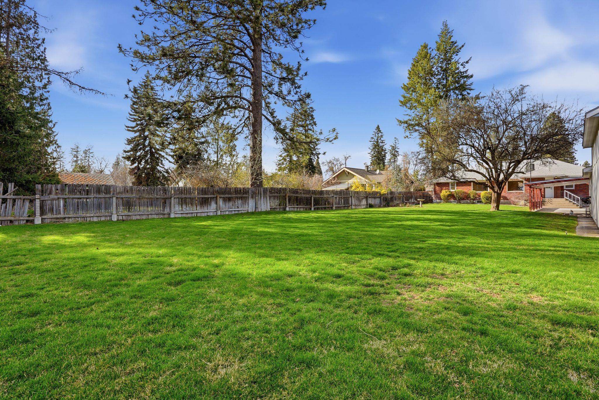 39 West 33rd Avenue Spokane, WA 99203 - Photo 38 of 50