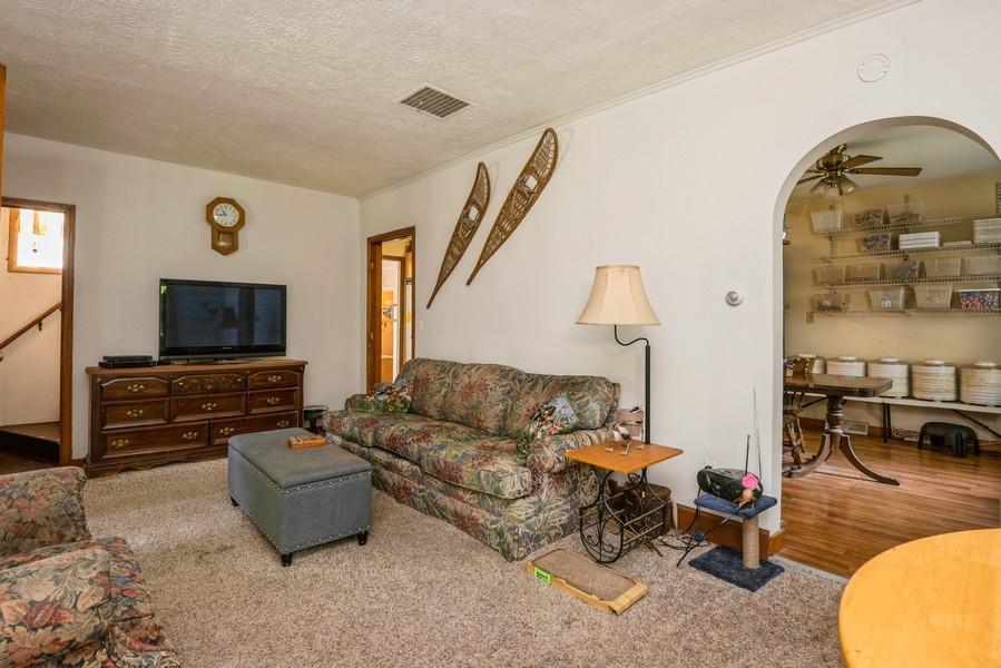 6180 Long Road Three Oaks, MI 49128 - Photo 9 of 26 04_6180LongRd_93_LivingRoomDiningRoom_Lo