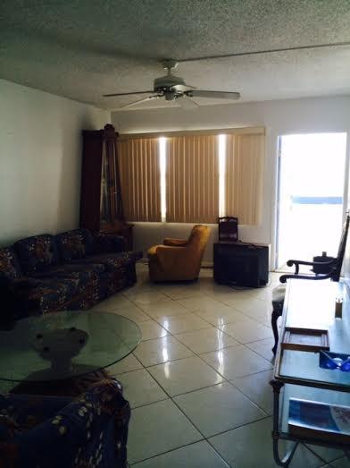 4029 Lincoln A, Unit B Boca Raton, FL 33434 - Photo 17 of 19 Living Room
