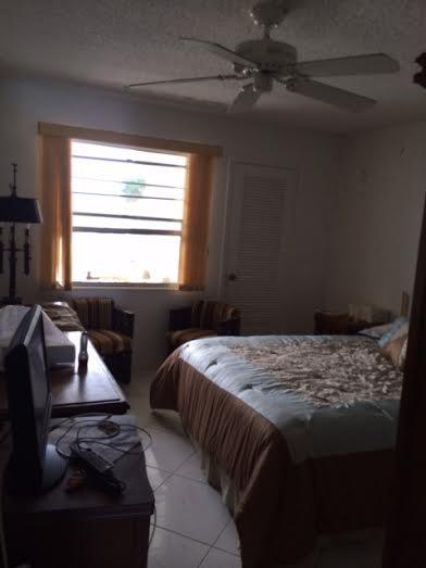 4029 Lincoln A, Unit B Boca Raton, FL 33434 - Photo 8 of 19 Master Bedroom