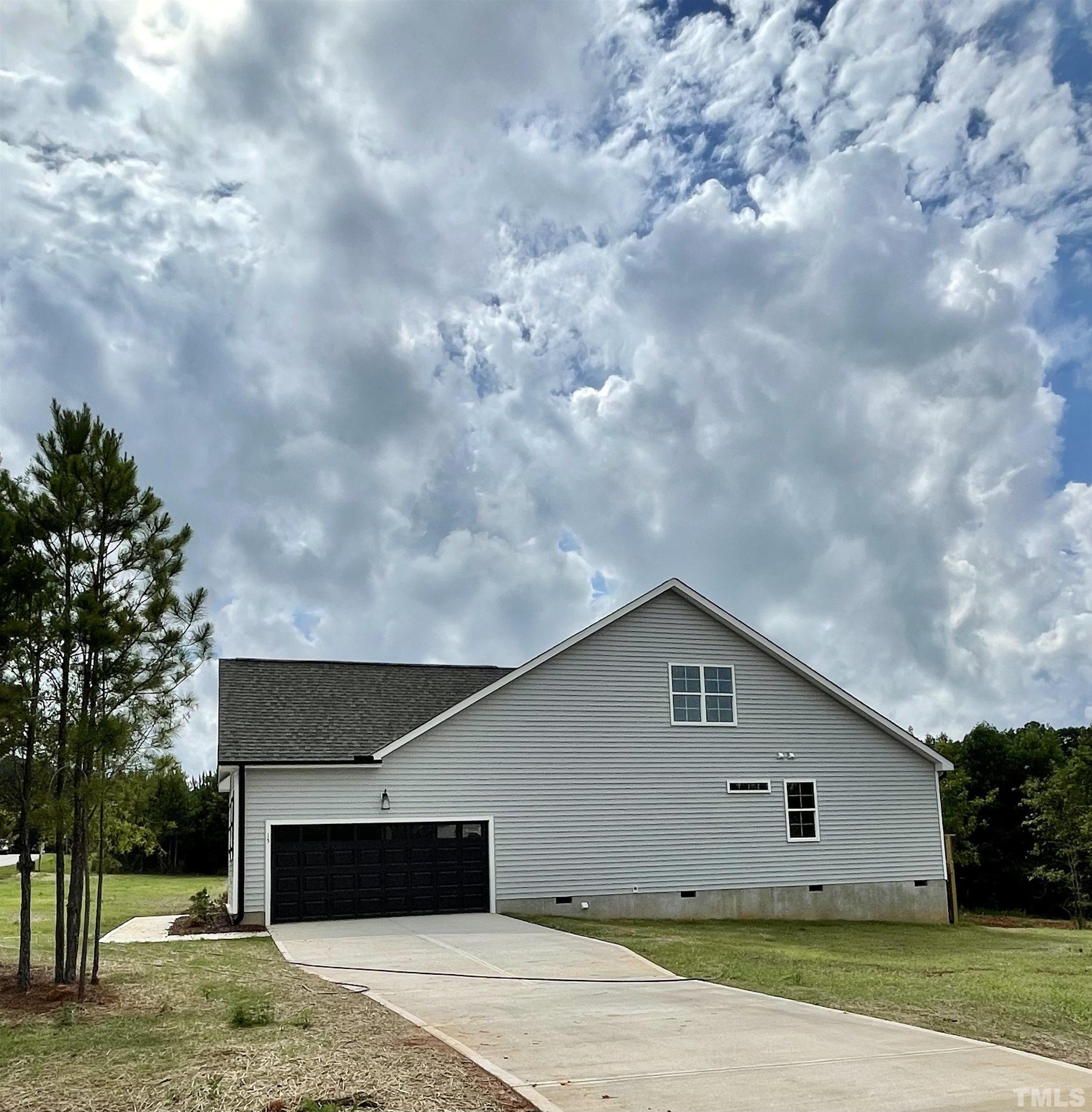 15 Sunrise Ct Spring Spring Hope, NC 27882 - Photo 3 of 31 Gallery Image 3