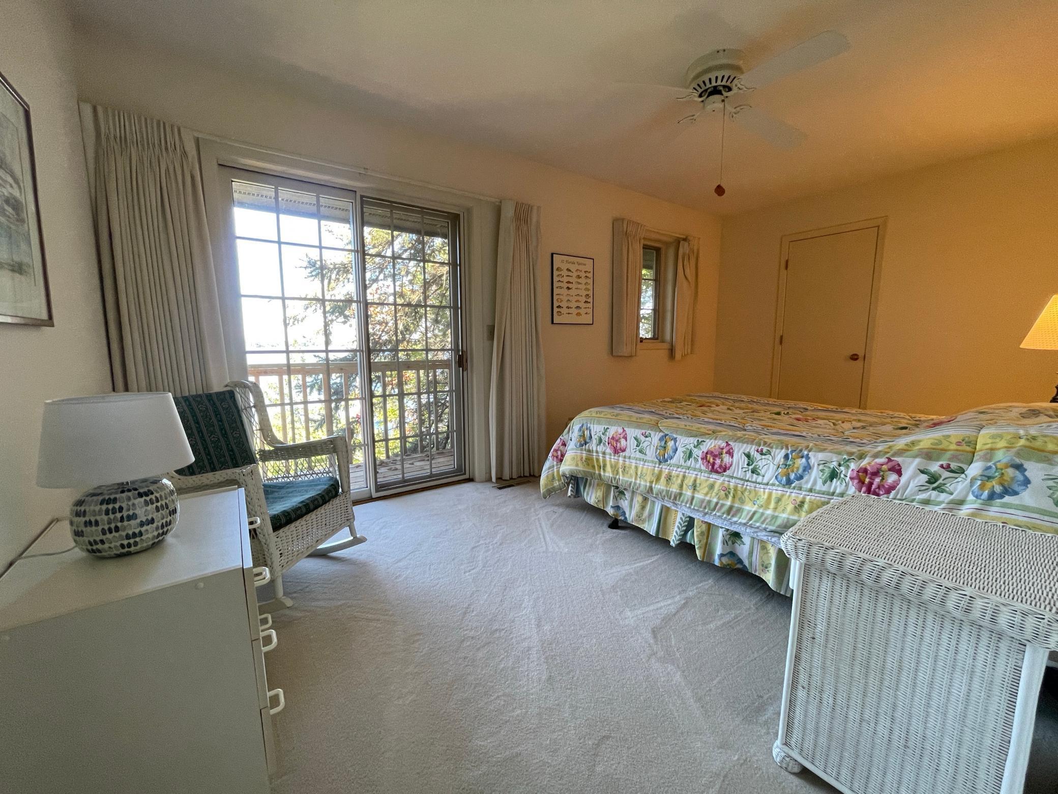 44 Peninsula Road Dellwood, MN 55110 - Photo 33 of 55