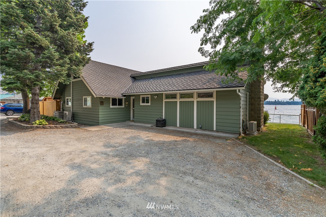 14772 South Lakeshore Road Chelan, WA 98816 - Photo 24 of 25 Gallery Image 24