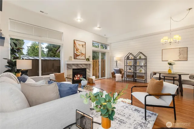 $569,950 | 20901 Cypress Way, Unit 16, Lynnwood, WA 98036