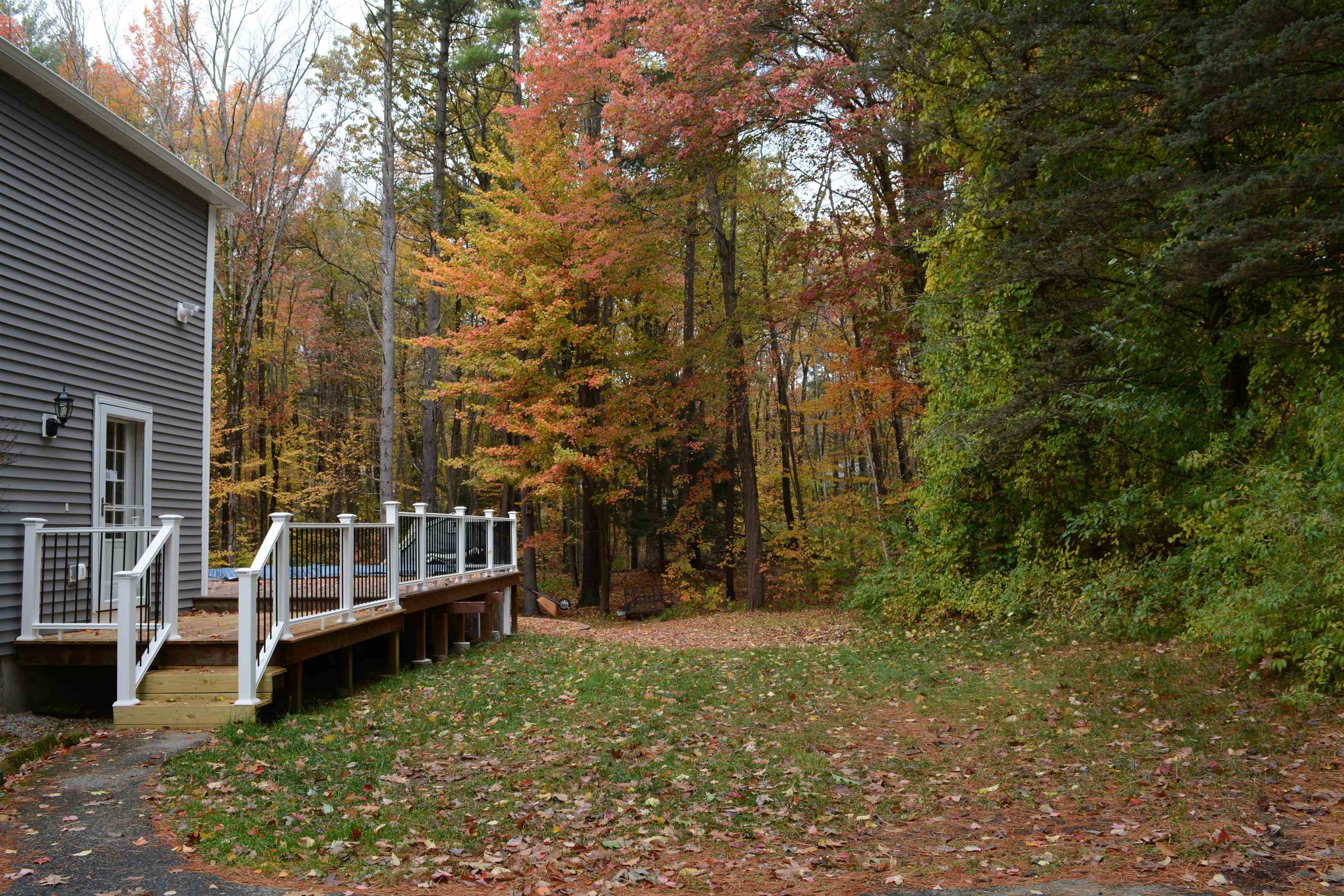 114 Warner Hill Road Derry, NH 03038 - Photo 4 of 25