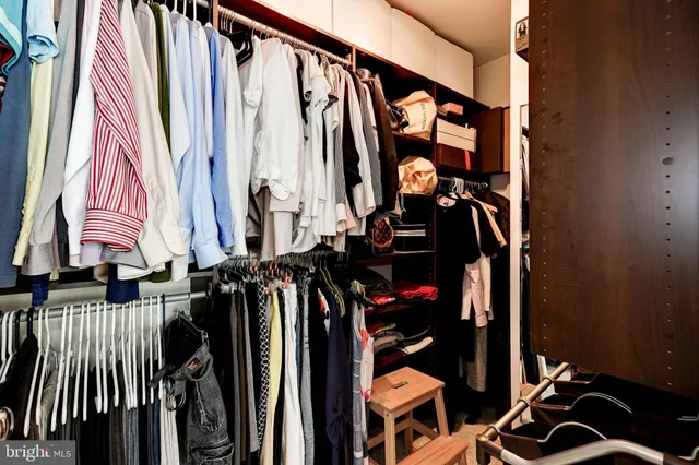 $925,000 | 9652 Pullman Place, Fairfax, VA 22031