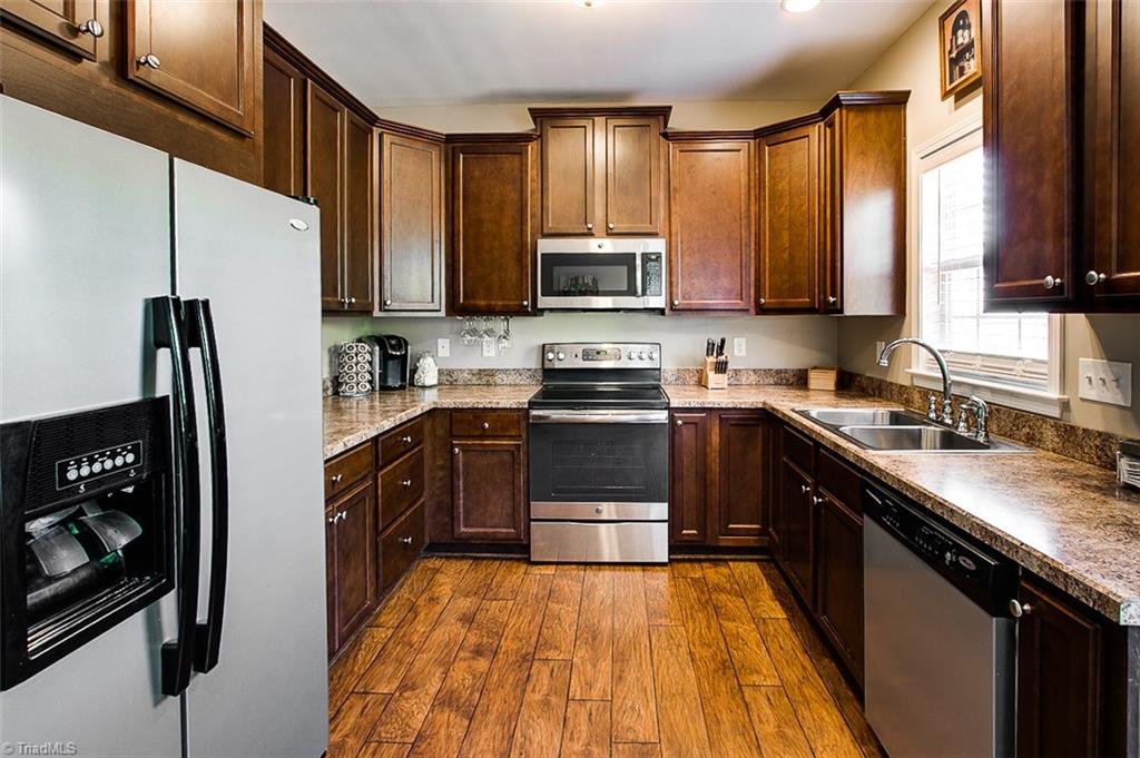 763 Raintree Court Randleman, NC 27317 - Photo 11 of 30 Gallery Image 11