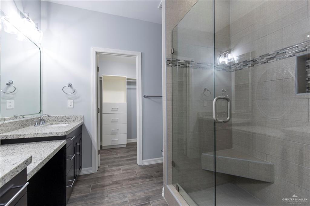 5305 North Crown Point Pharr, TX 78577 - Photo 16 of 32