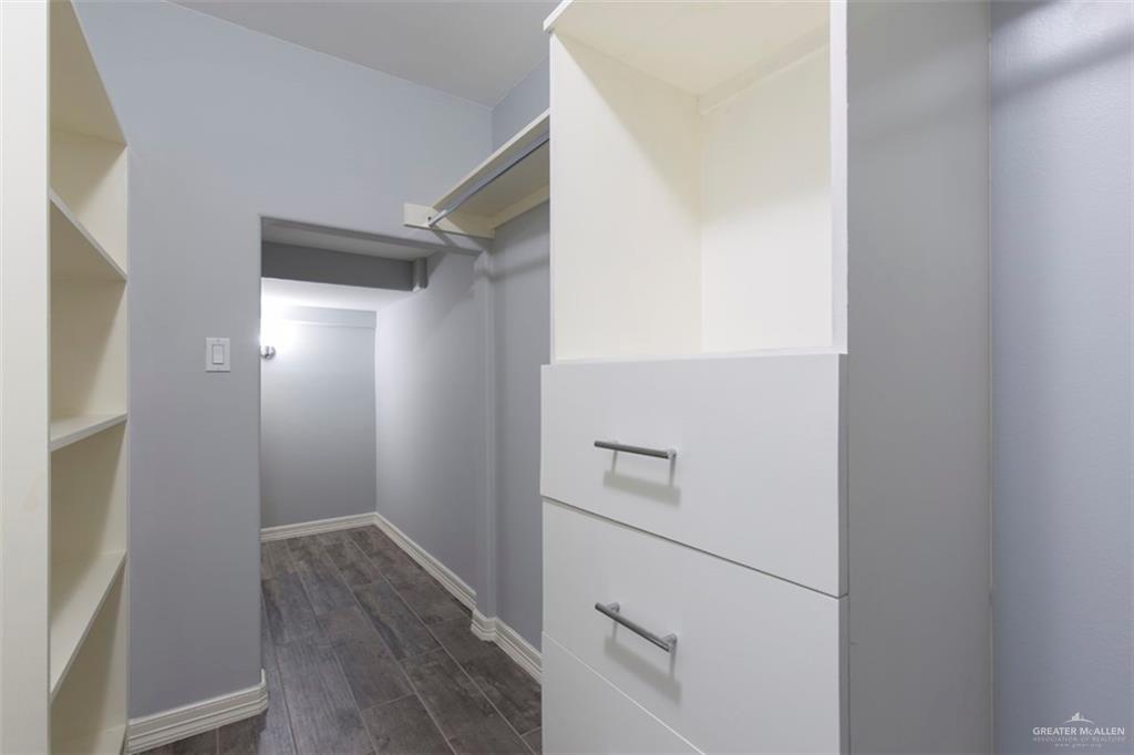 5305 North Crown Point Pharr, TX 78577 - Photo 18 of 32