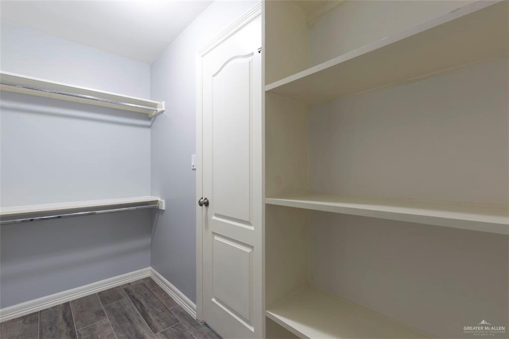 5305 North Crown Point Pharr, TX 78577 - Photo 19 of 32