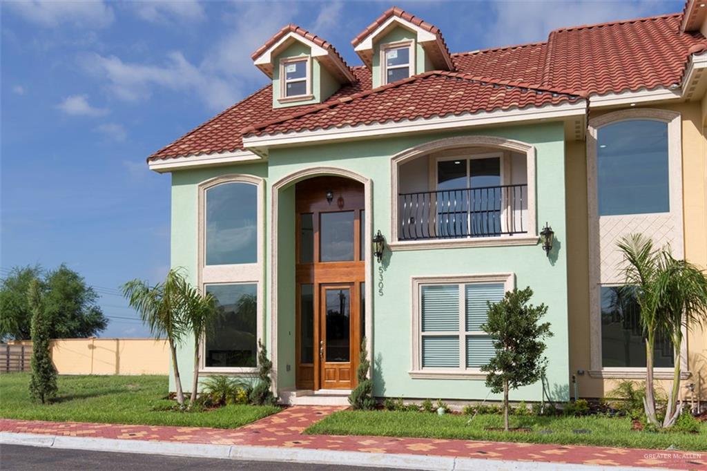 5305 North Crown Point Pharr, TX 78577 - Photo 2 of 32