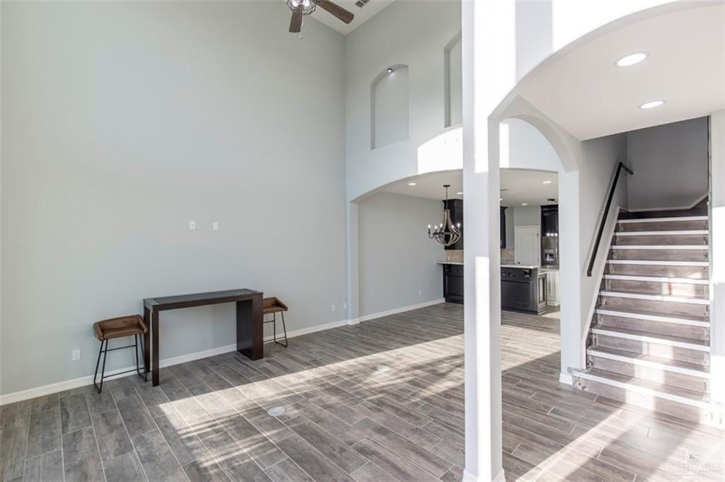 5305 North Crown Point Pharr, TX 78577 - Photo 6 of 32