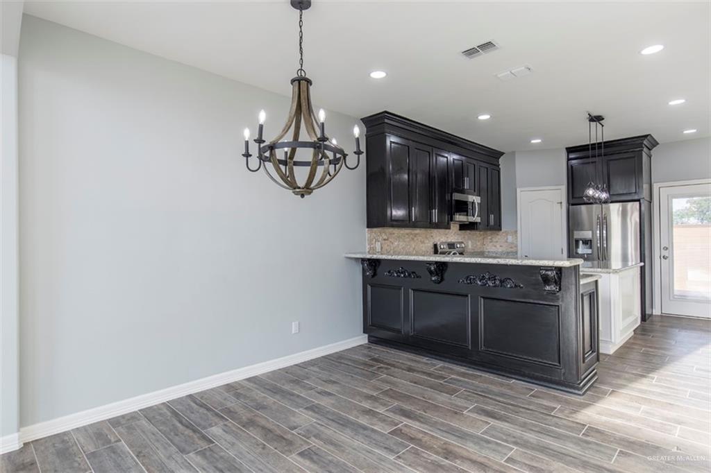 5305 North Crown Point Pharr, TX 78577 - Photo 10 of 32