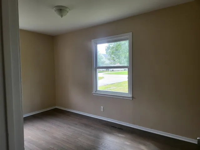 $289,000 | 3811 North Park Street, Westmont, IL 60559