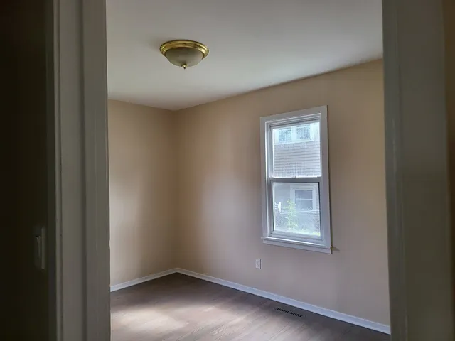 $289,000 | 3811 North Park Street, Westmont, IL 60559