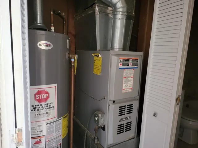 $289,000 | 3811 North Park Street, Westmont, IL 60559