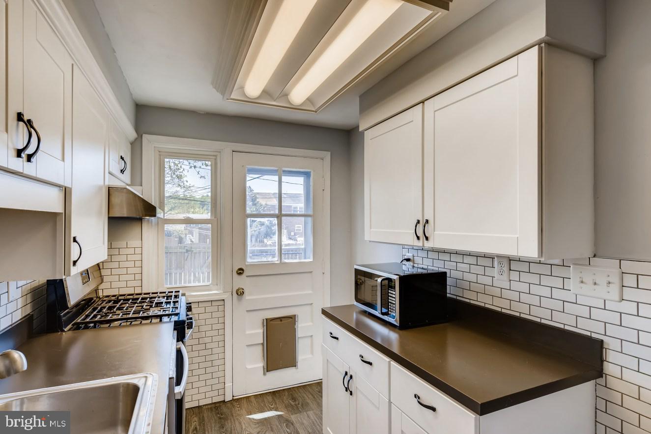 5636 Braxfield Road Baltimore, MD 21227 - Photo 13 of 33