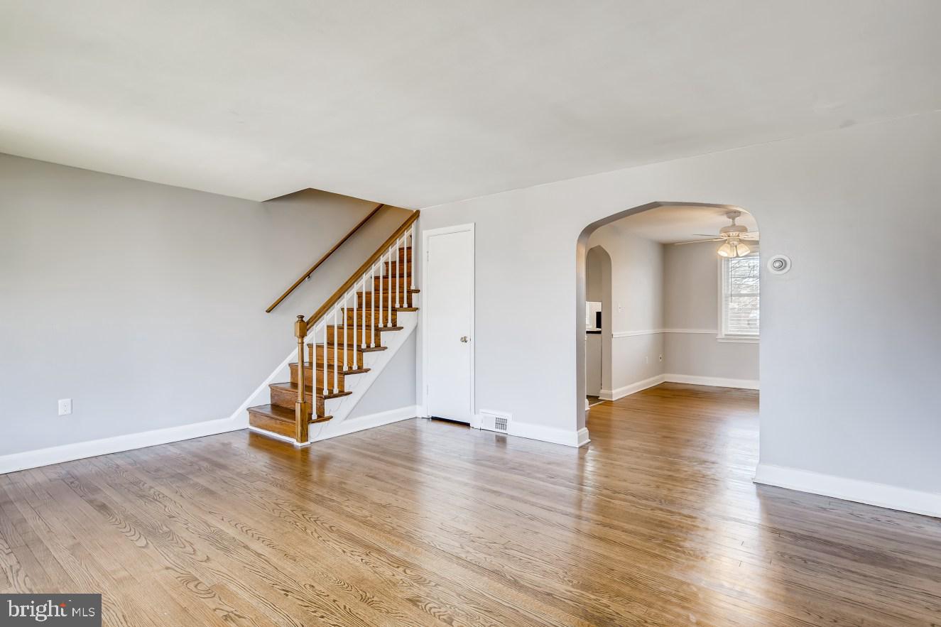 5636 Braxfield Road Baltimore, MD 21227 - Photo 6 of 33