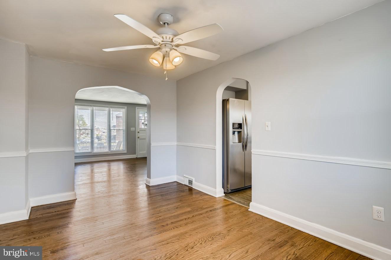 5636 Braxfield Road Baltimore, MD 21227 - Photo 10 of 33