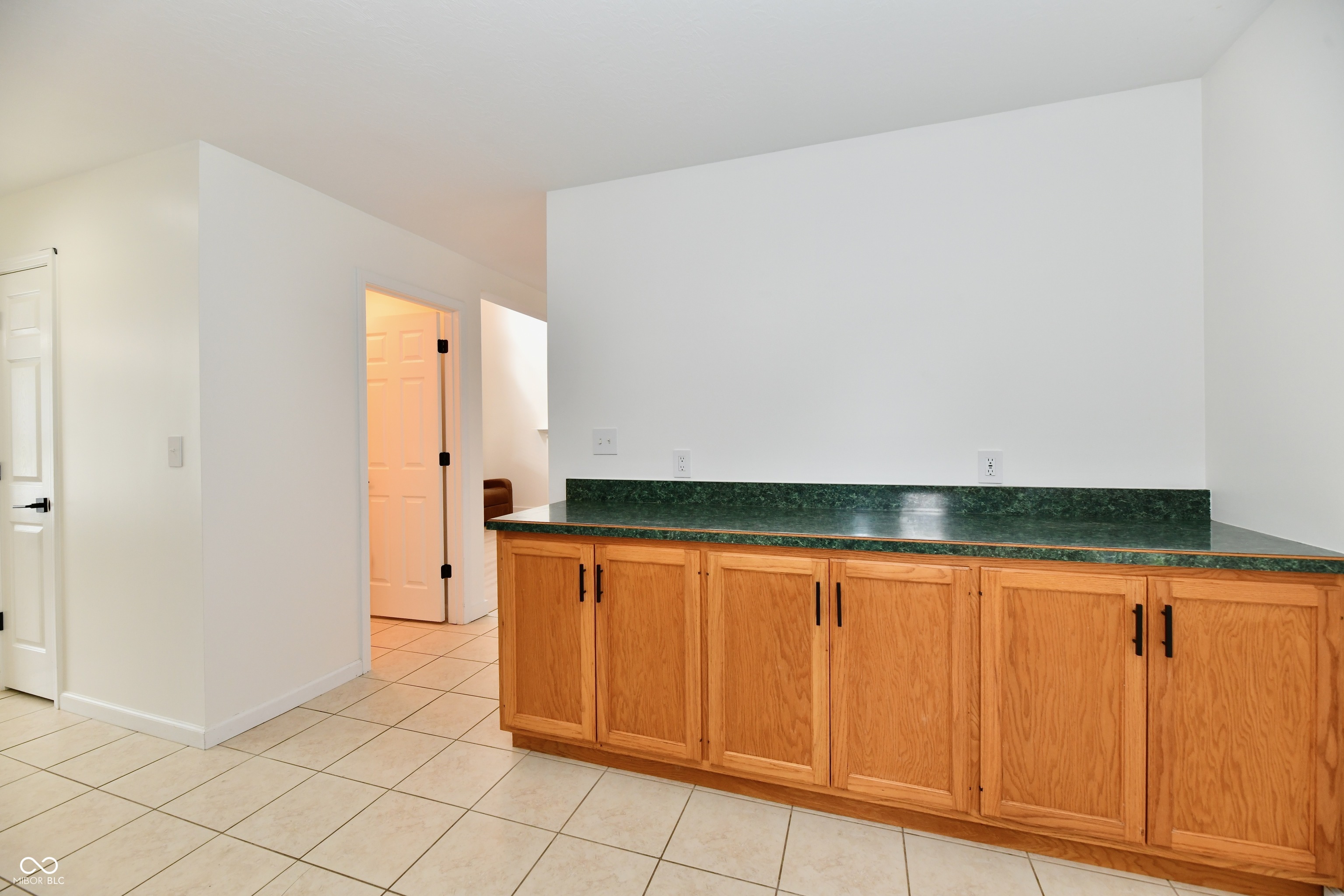 1600 Liberty Way Hope, IN 47246 - Photo 19 of 54