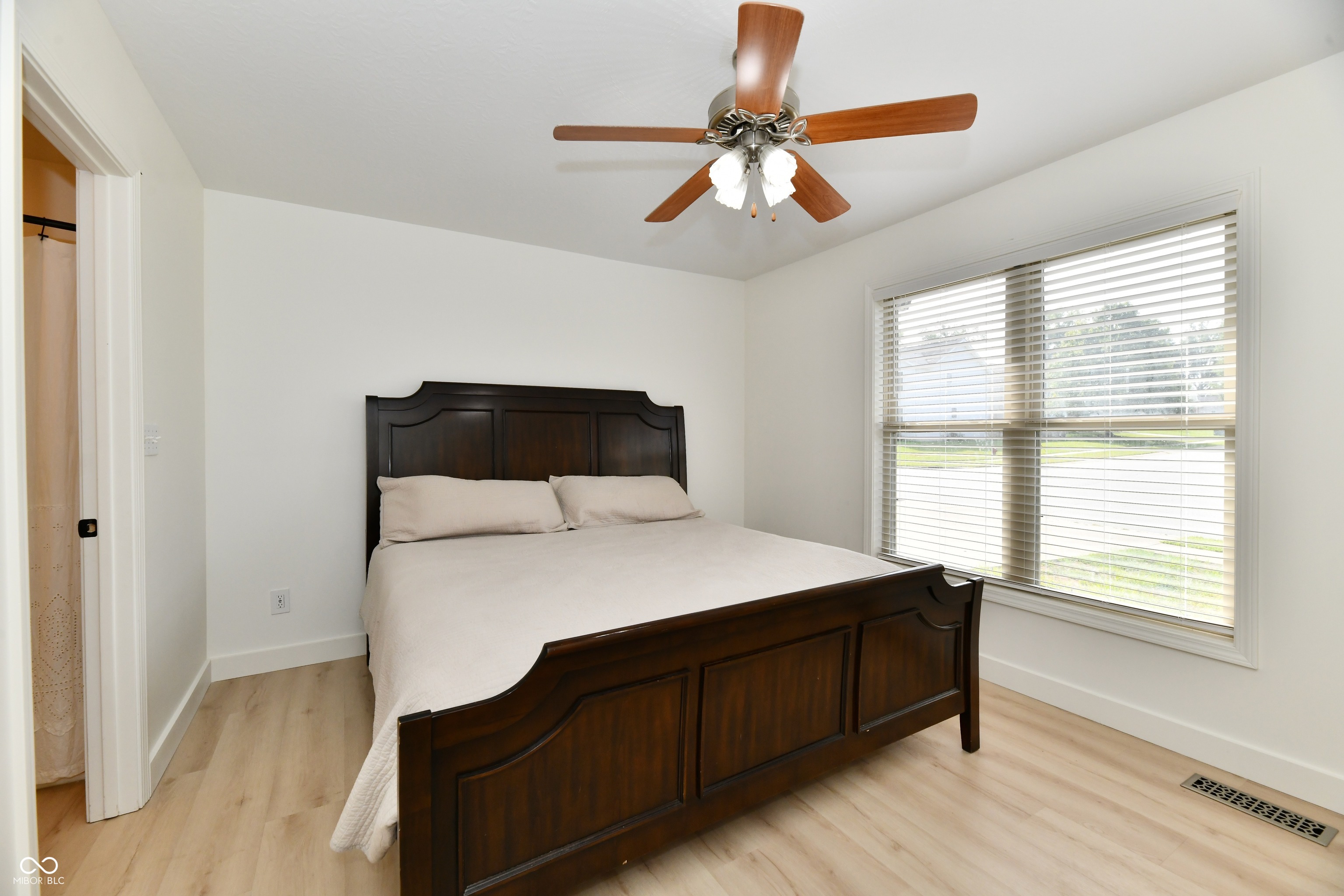 1600 Liberty Way Hope, IN 47246 - Photo 24 of 54