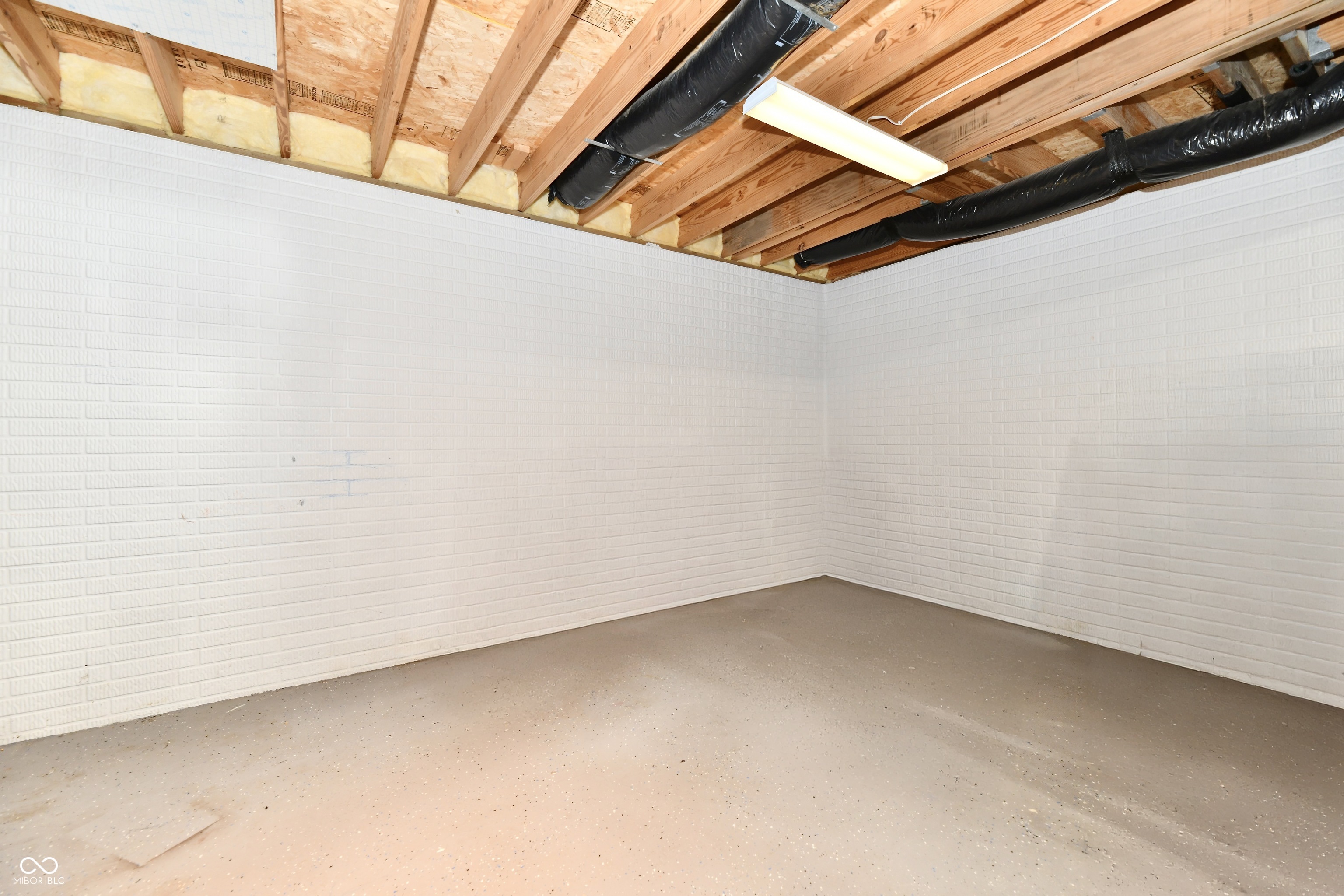 1600 Liberty Way Hope, IN 47246 - Photo 44 of 54