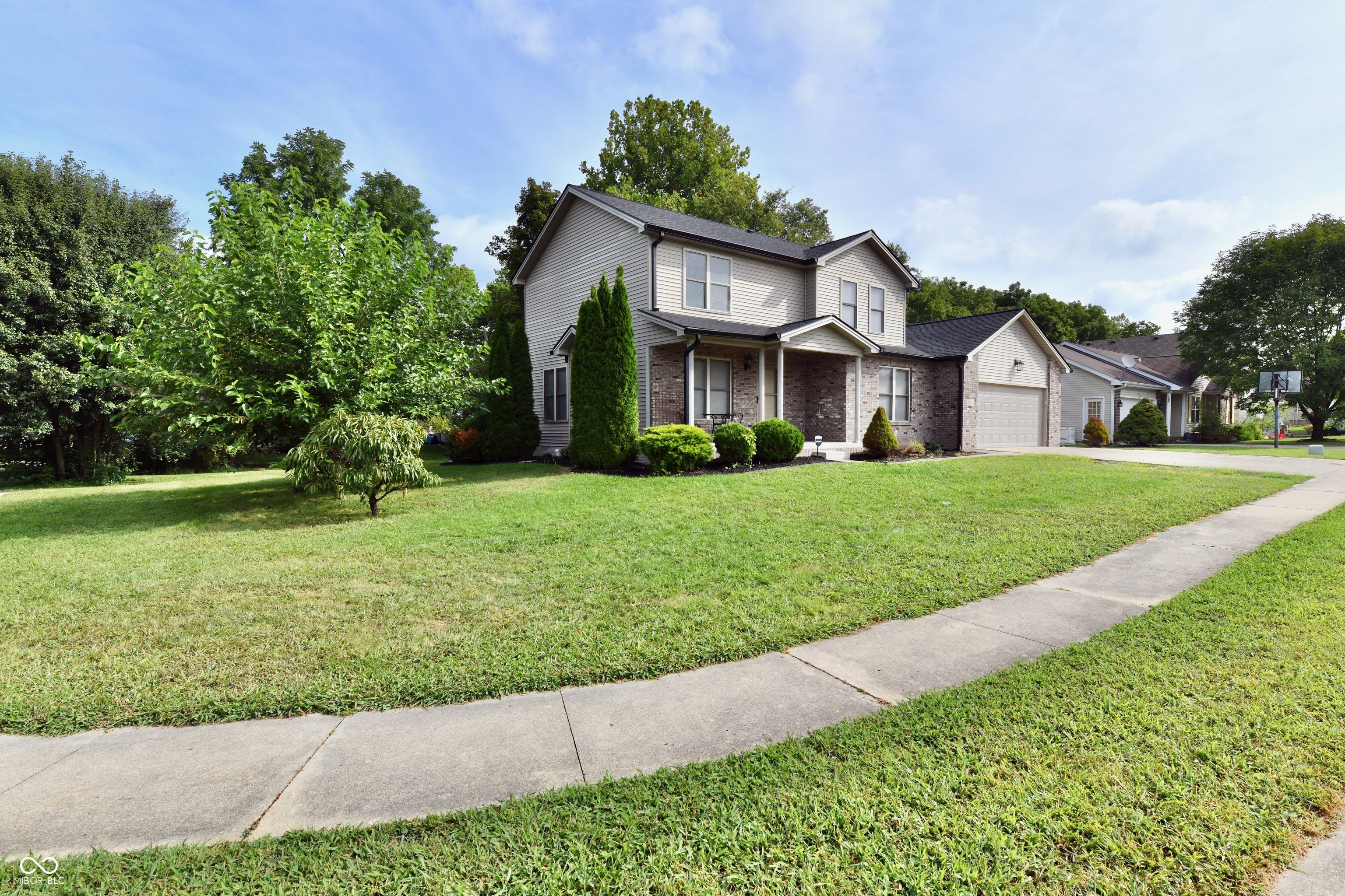 1600 Liberty Way Hope, IN 47246 - Photo 5 of 54