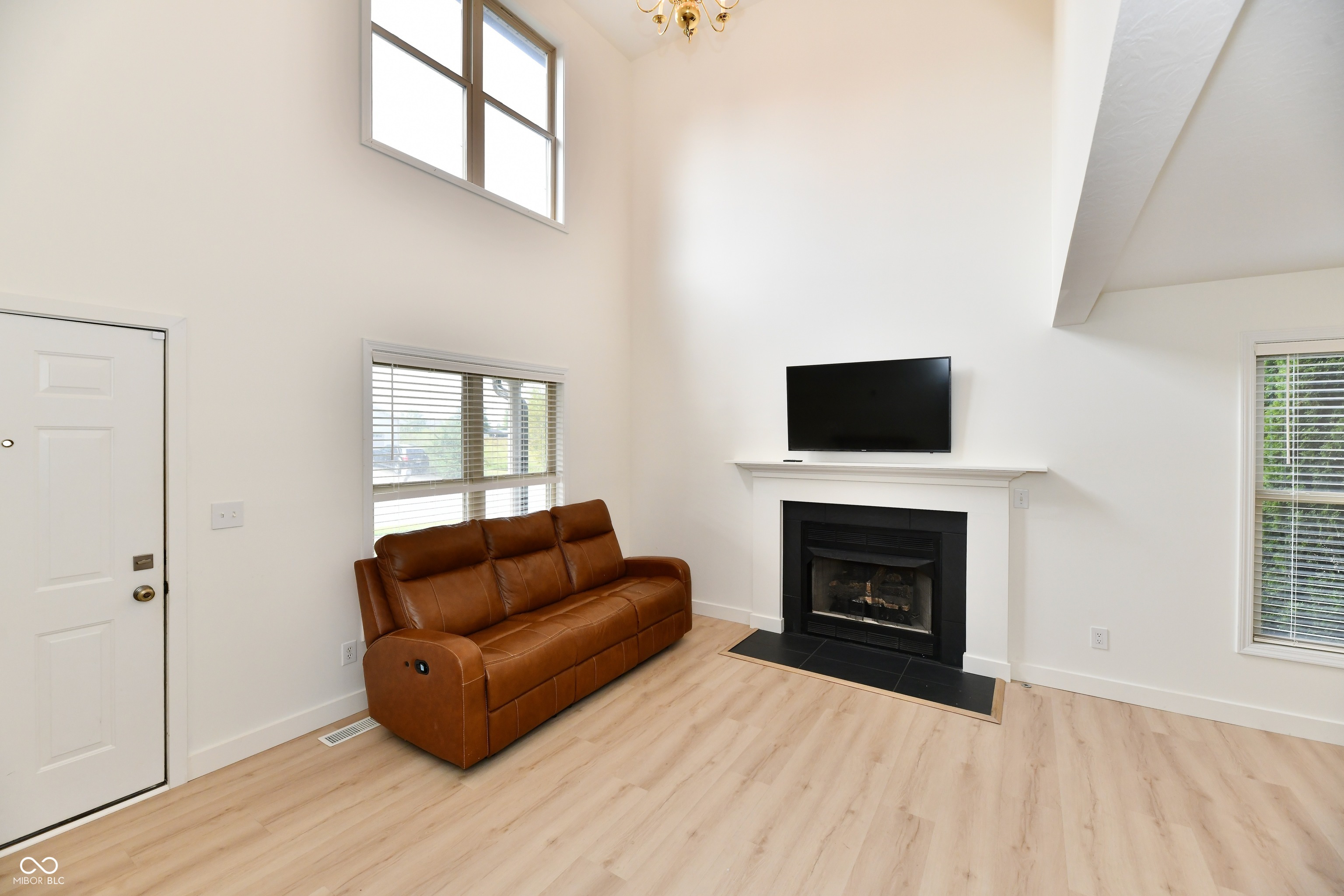 1600 Liberty Way Hope, IN 47246 - Photo 7 of 54