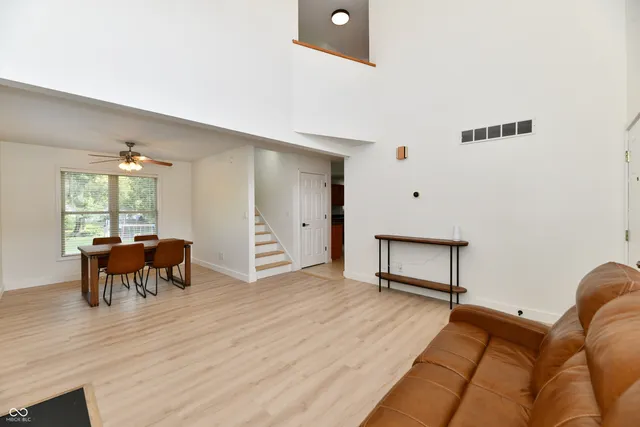 $305,000 | 1600 Liberty Way, Hope, IN 47246