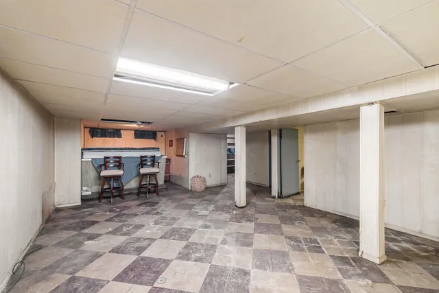 $79,900 | 6610 Cranwood Drive, Flint, MI 48505