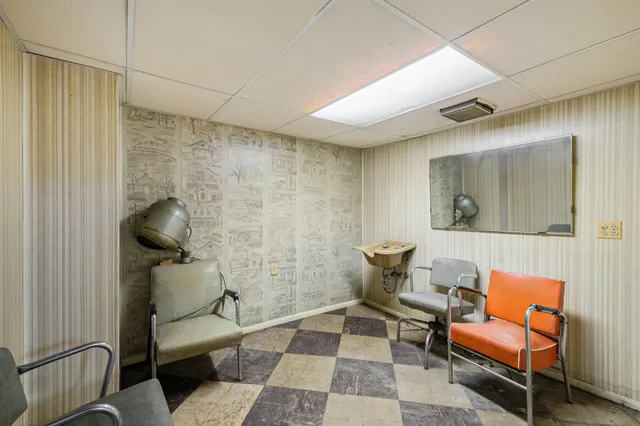 $79,900 | 6610 Cranwood Drive, Flint, MI 48505