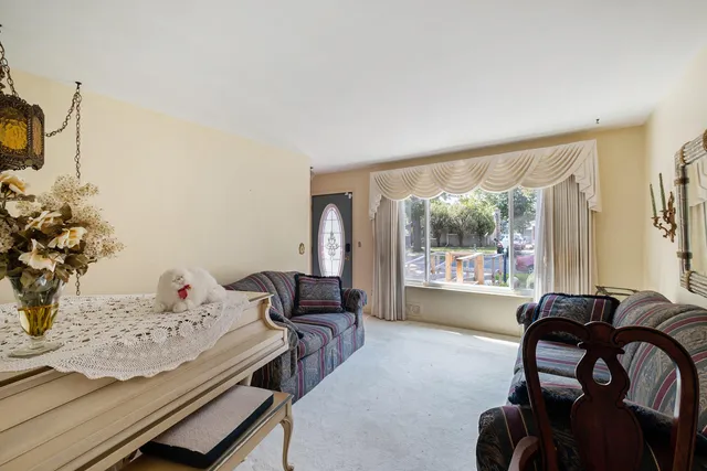 $79,900 | 6610 Cranwood Drive, Flint, MI 48505