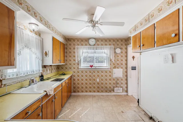 $79,900 | 6610 Cranwood Drive, Flint, MI 48505